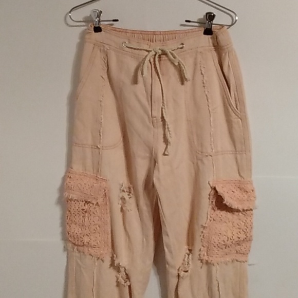 Pol Distressed Boho Pink Cargo Embroidery Joggers - Picture 7 of 11